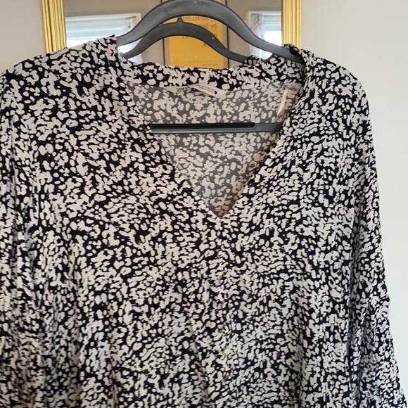 Zara Dress - Picture 2 of 3